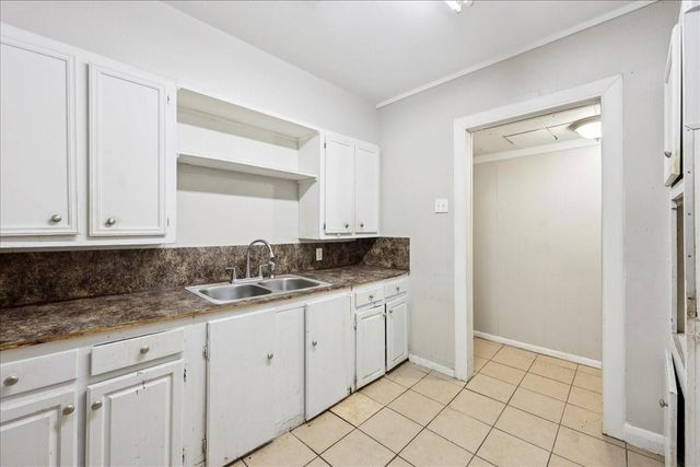 4020 Ector Street, Beaumont, TX 77705