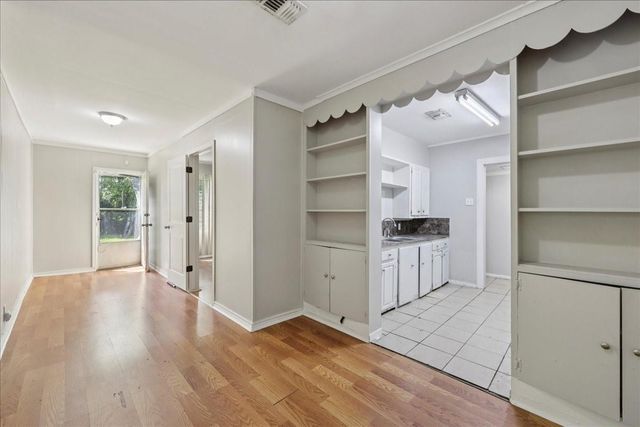 4020 Ector Street, Beaumont, TX 77705