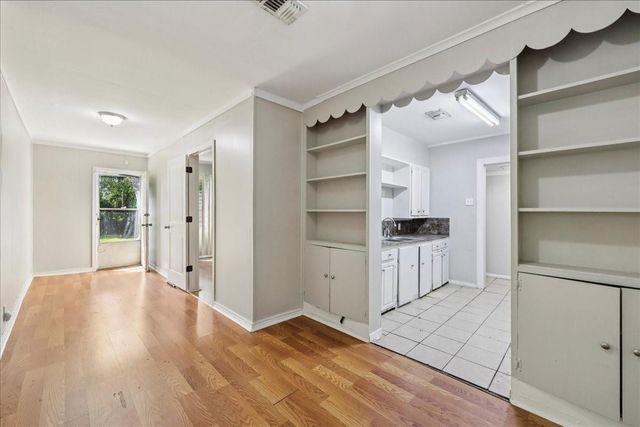 4020 Ector Street, Beaumont, TX 77705