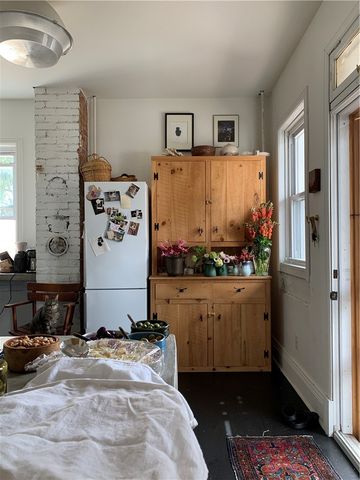 3900 Liberty Ave, Bloomfield, PA 15224