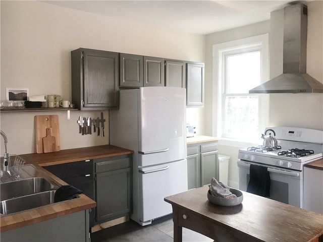 3900 Liberty Ave, Bloomfield, PA 15224