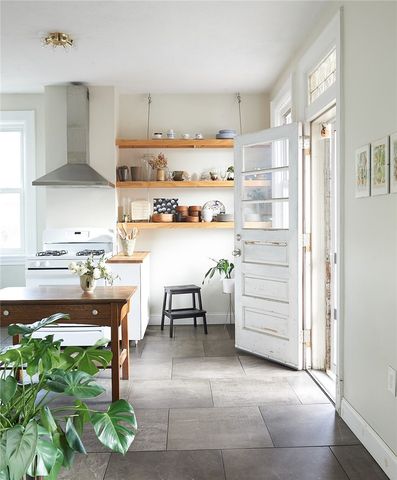 3900 Liberty Ave, Bloomfield, PA 15224