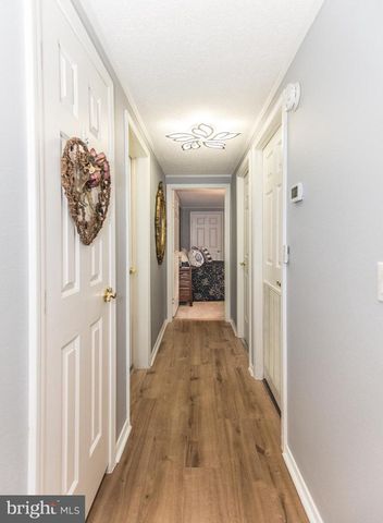 97 ACORN CT E, New Hope, PA 18938