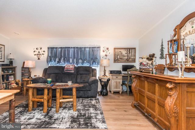 97 ACORN CT E, New Hope, PA 18938