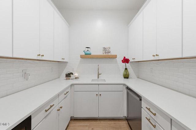 2812 Theresa Eileen Way, Raleigh, NC 27603