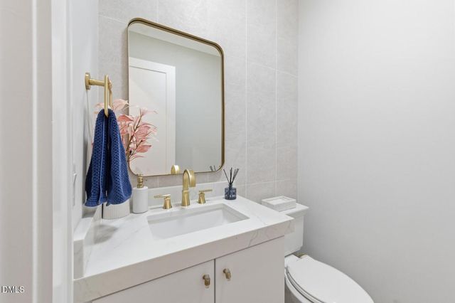 2812 Theresa Eileen Way, Raleigh, NC 27603