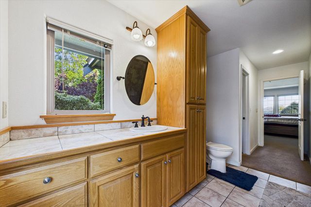 109 Boyden Lane, Fortuna, CA 95540