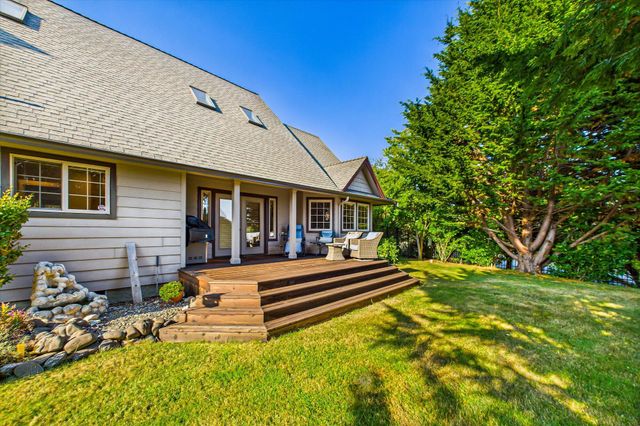 109 Boyden Lane, Fortuna, CA 95540