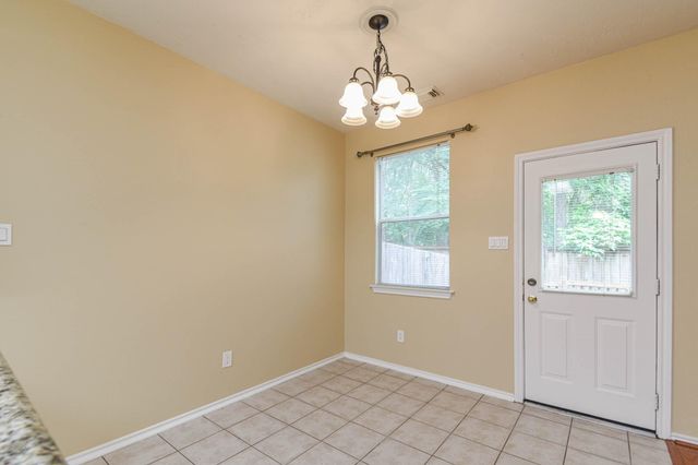213 E Summerhaze Circle, Spring, TX 77382