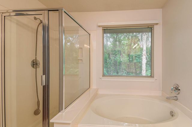 213 E Summerhaze Circle, Spring, TX 77382