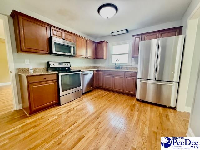 217 LORING DR, Hartsville, SC 29550