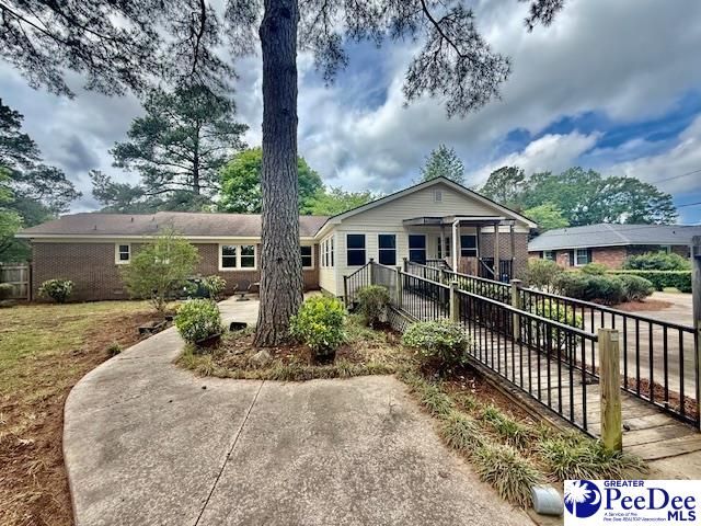 217 LORING DR, Hartsville, SC 29550