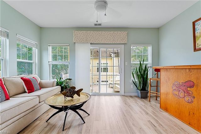 8360 N View BLVD, Norfolk, VA 23518