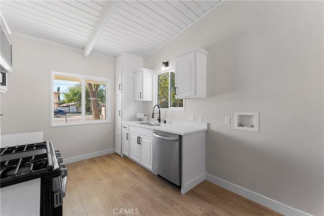 45402 10th Street W, Lancaster, CA 93534
