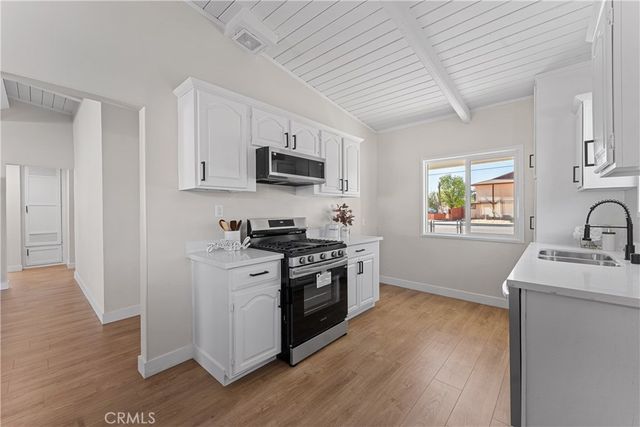 45402 10th Street W, Lancaster, CA 93534