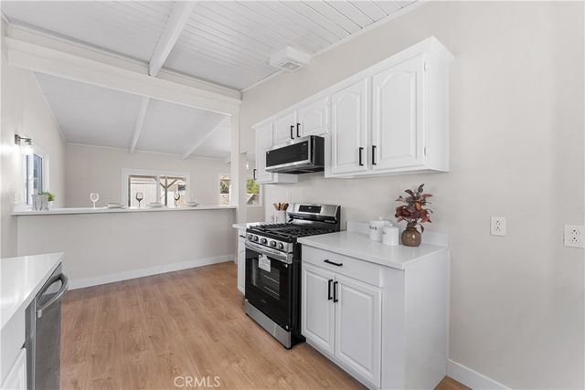 45402 10th Street W, Lancaster, CA 93534