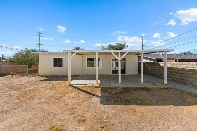 45402 10th Street W, Lancaster, CA 93534