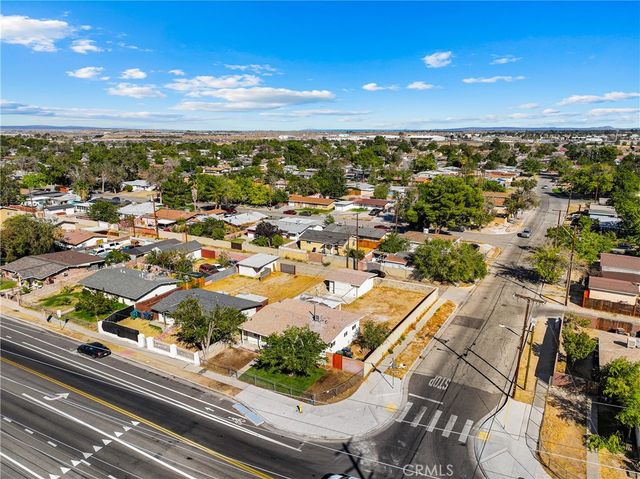 45402 10th Street W, Lancaster, CA 93534