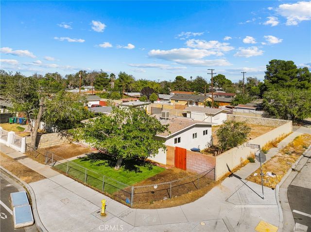 45402 10th Street W, Lancaster, CA 93534
