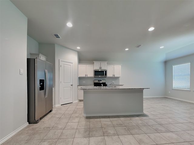 4148 Crooked Bend Drive, Fort Worth, TX 76036