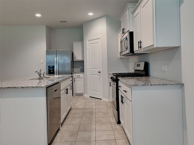 4148 Crooked Bend Drive, Fort Worth, TX 76036