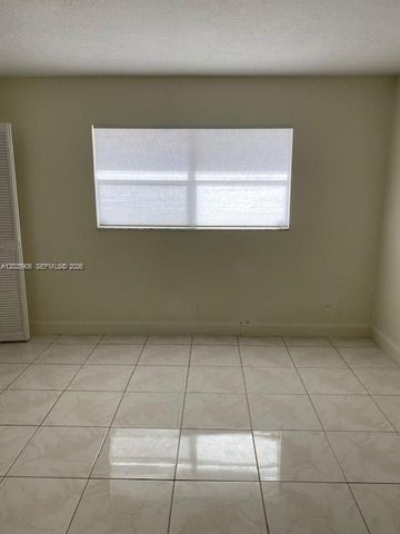 6101 N Falls Circle Drive 312, Lauderhill, FL 33319