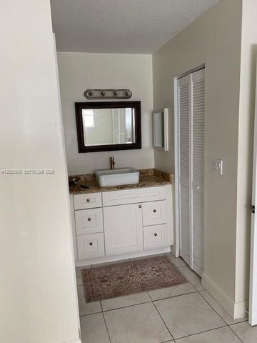 6101 N Falls Circle Drive 312, Lauderhill, FL 33319