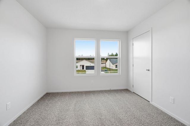 1012 E K St, Deer Park, WA 99006