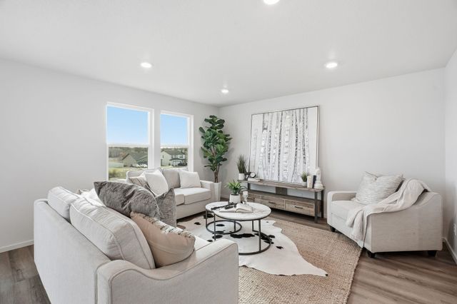 1012 E K St, Deer Park, WA 99006