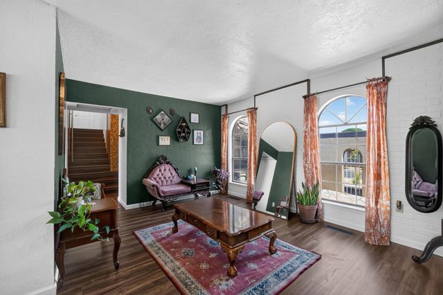 6720 Beck Drive NE, Albuquerque, NM 87109