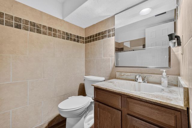 6720 Beck Drive NE, Albuquerque, NM 87109