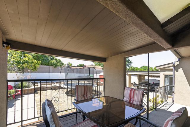 6720 Beck Drive NE, Albuquerque, NM 87109
