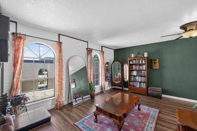 6720 Beck Drive NE, Albuquerque, NM 87109