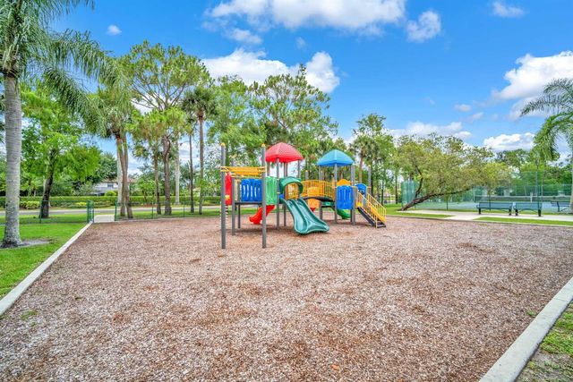 4538 Danielson Drive, Lake Worth, FL 33467