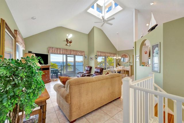 2215 AVENUE A, Bradenton Beach, FL 34217