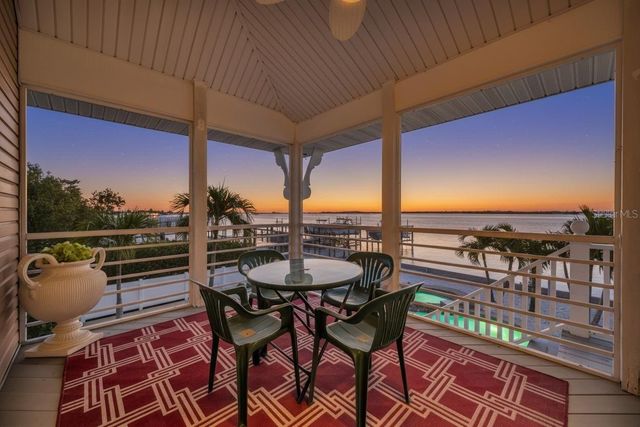 2215 AVENUE A, Bradenton Beach, FL 34217