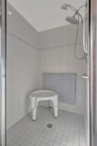 2215 AVENUE A, Bradenton Beach, FL 34217