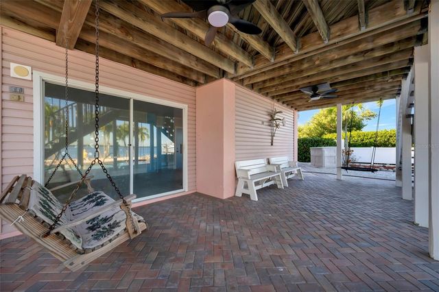 2215 AVENUE A, Bradenton Beach, FL 34217