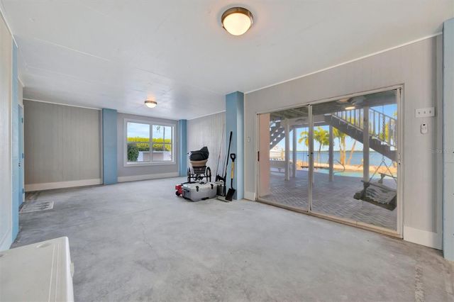 2215 AVENUE A, Bradenton Beach, FL 34217