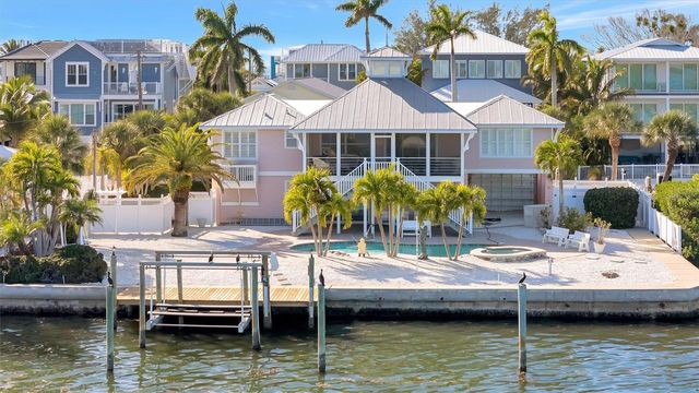 2215 AVENUE A, Bradenton Beach, FL 34217