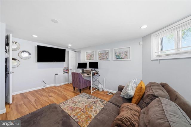 3206 LOUD PL SE, Washington, DC 20019