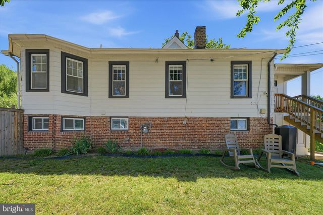 3206 LOUD PL SE, Washington, DC 20019