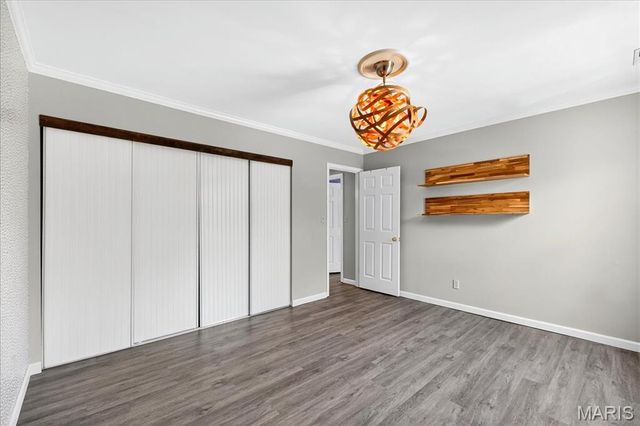 2320 Rutger Street E, St Louis, MO 63104