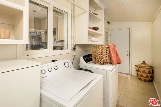 551 Kendall Avenue, Los Angeles, CA 90042