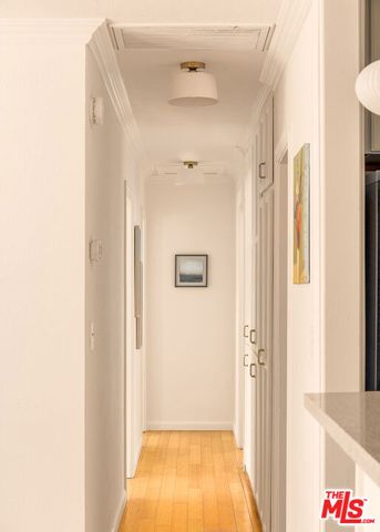 551 Kendall Avenue, Los Angeles, CA 90042