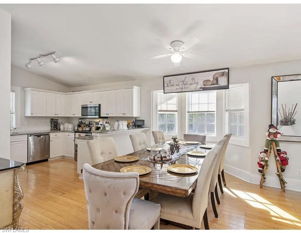 2810 Lakeview DR, NAPLES, FL 34112 — photo 3