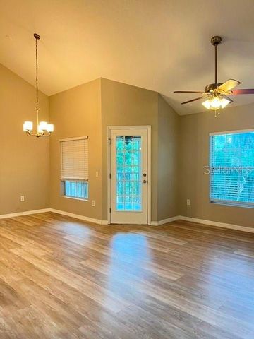 970 N SPRING GARDEN AVENUE 122, Deland, FL 32720
