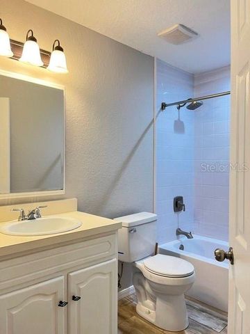 970 N SPRING GARDEN AVENUE 122, Deland, FL 32720