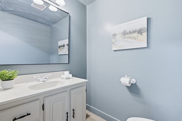 362 King St 1, Littleton, MA 01460