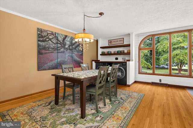 1689 TWICKENHAM RD, Pasadena, MD 21122